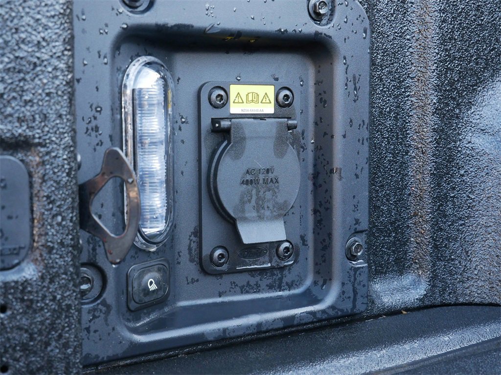 Certified 2024 Ford Maverick Lariat image 12