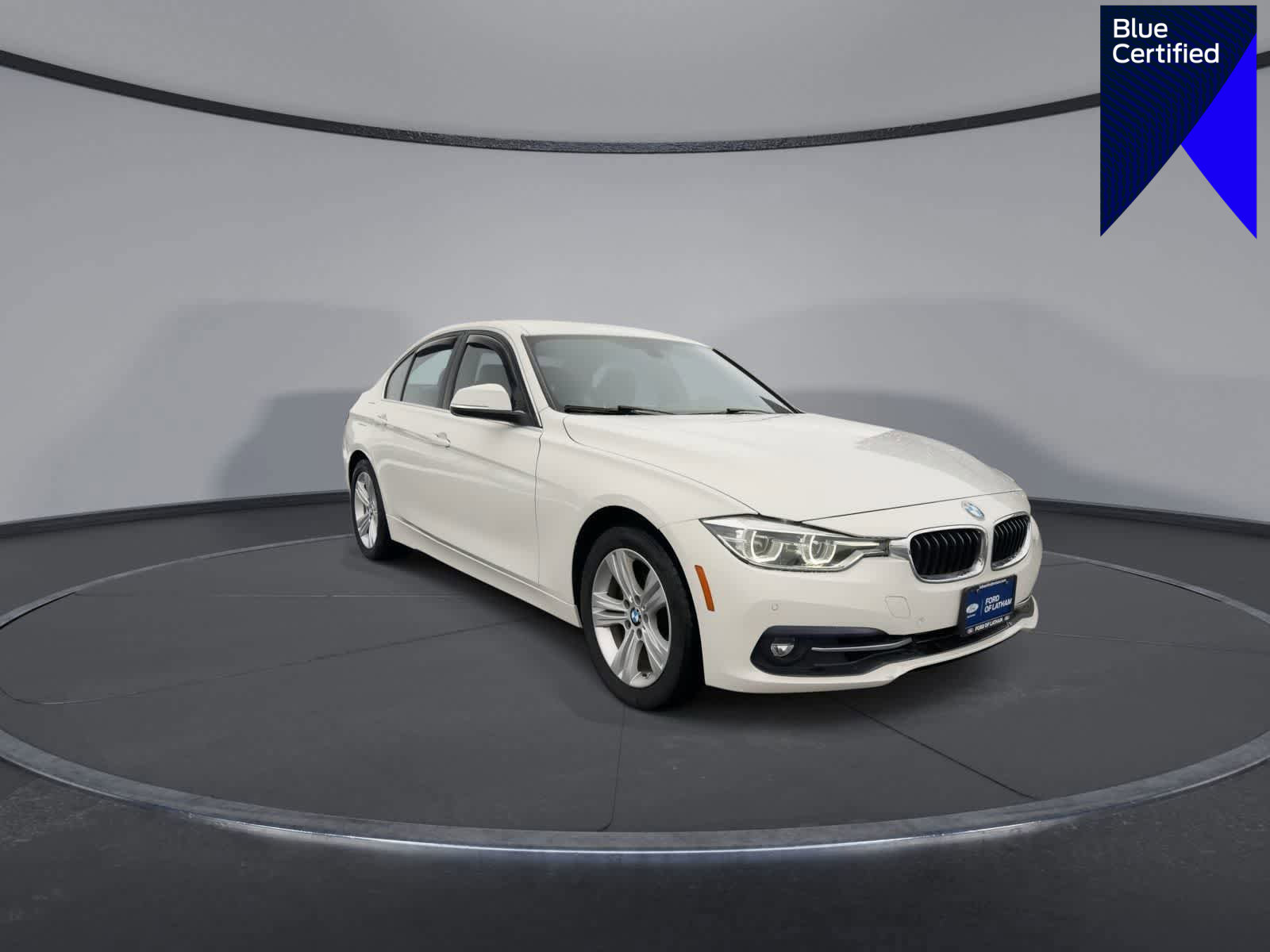 Used 2018 BMW 330i xDrive Sedan image 1