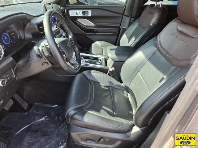 Certified 2021 Ford Explorer Platinum w/ Equipment Group 601A AWD/4WD image 11