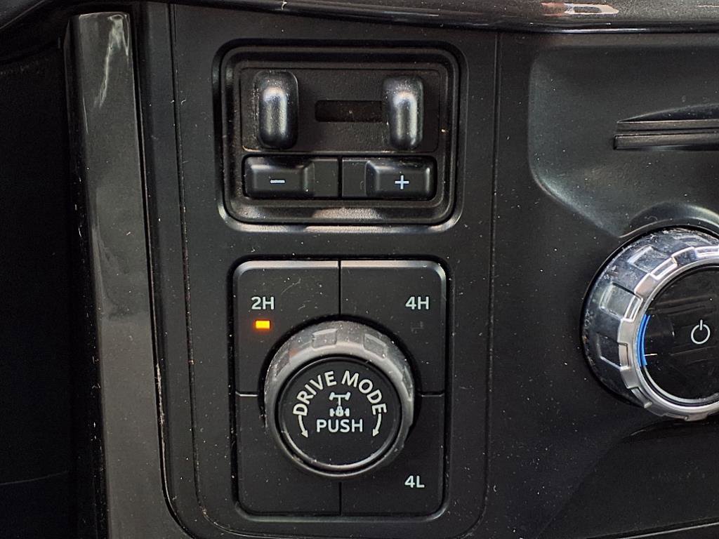 Certified 2022 Ford F150 XLT w/ Equipment Group 302A High image 15