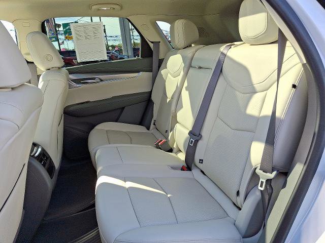 Used 2021 Cadillac XT5 Premium Luxury image 10