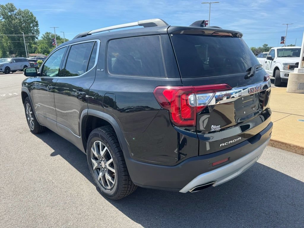 Used 2023 GMC Acadia SLE w/ Driver Convenience Package FWD image 6