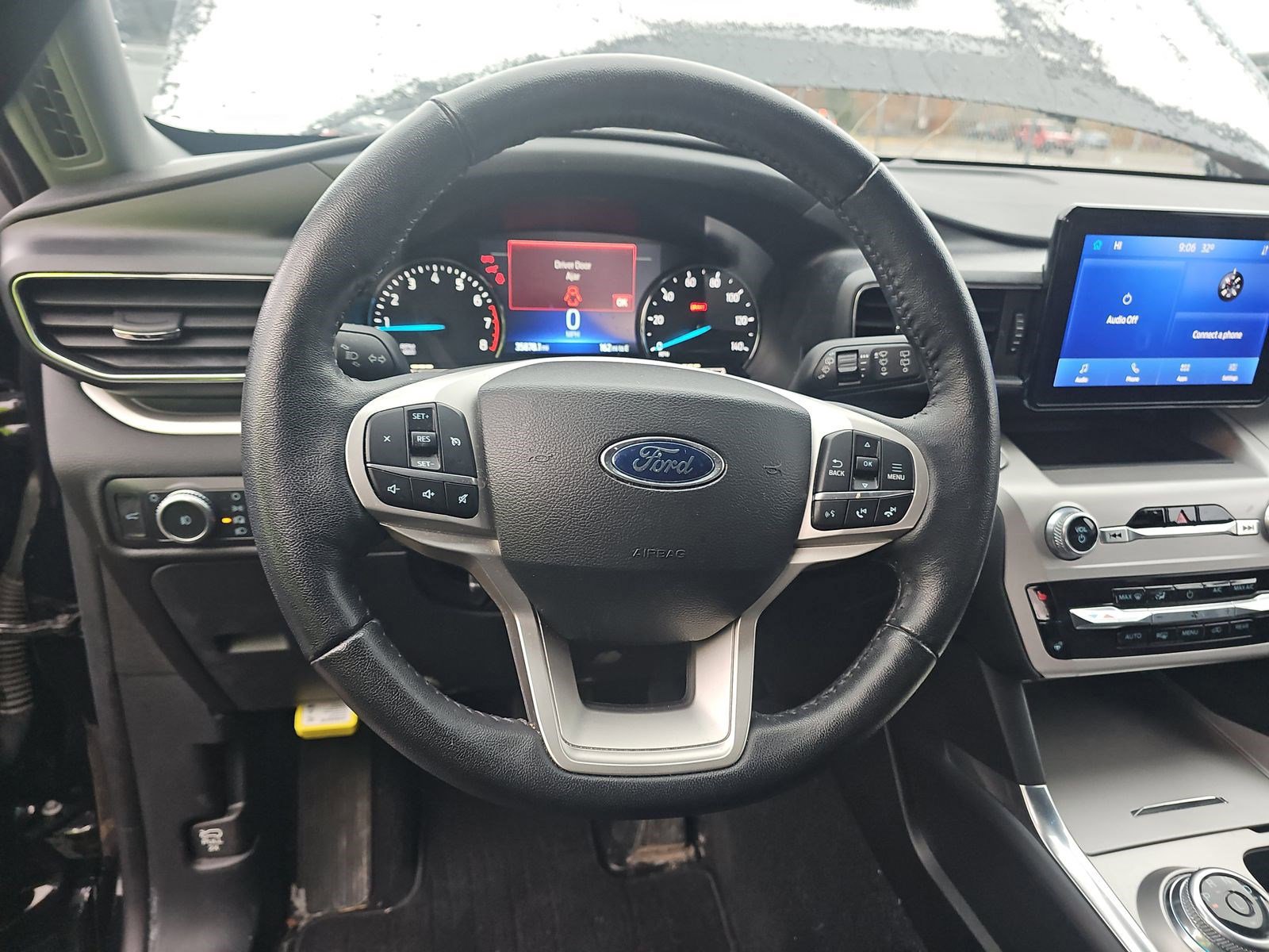 Certified 2022 Ford Explorer XLT w/ Equipment Group 202A image 16