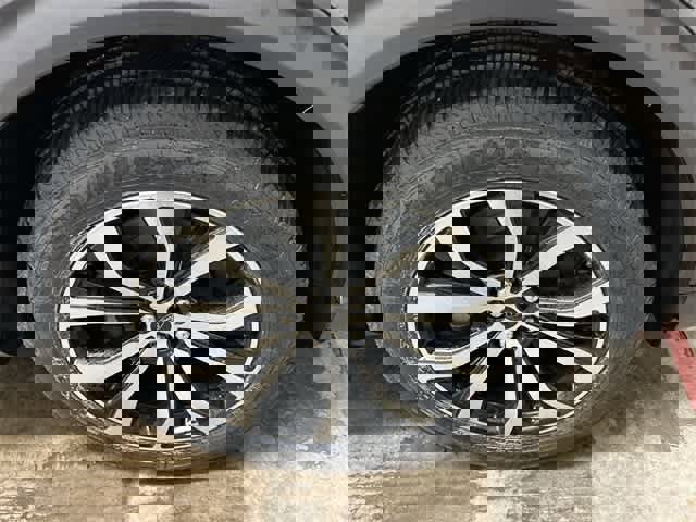 Certified 2020 Ford Explorer ST w/ Premium Technology Package image 5