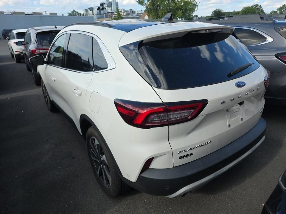 Certified 2023 Ford Escape Platinum w/ Premium Technology Package AWD/4WD image 3