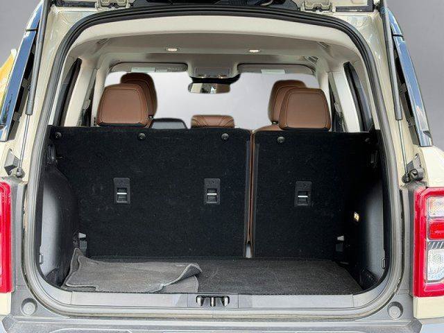 Certified 2025 Ford Bronco Sport Outer Banks w/ Outer Banks Tech Package+ AWD/4WD image 30