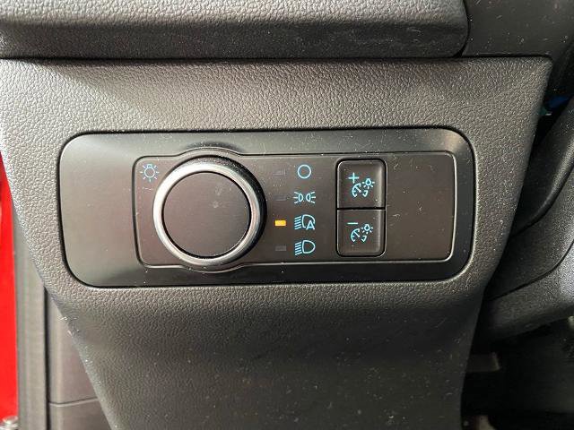 Certified 2022 Ford Escape SE w/ Cold Weather Package image 14