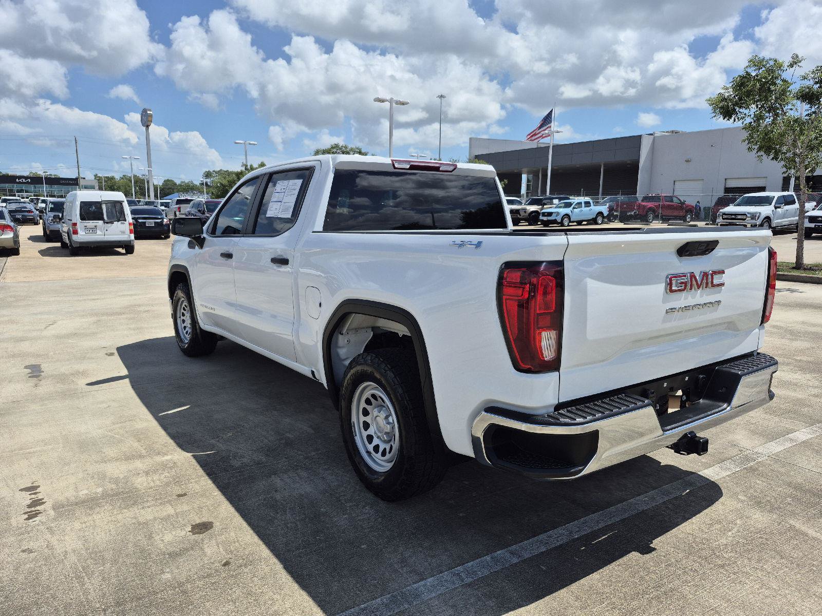 Used 2023 GMC Sierra 1500 Pro AWD/4WD image 15