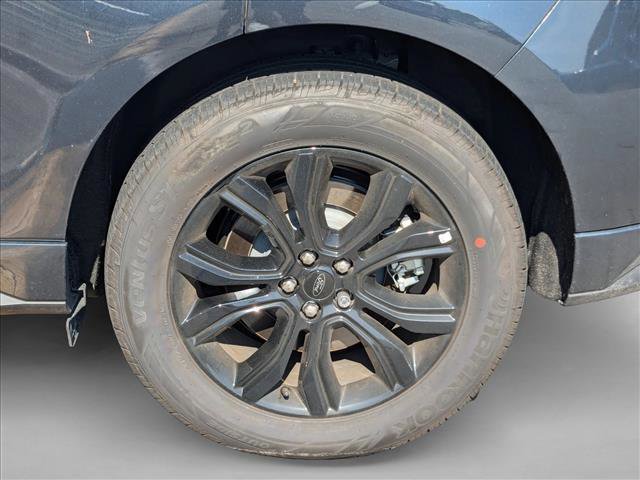 Certified 2024 Ford Edge SE w/ Black Appearance Package image 10