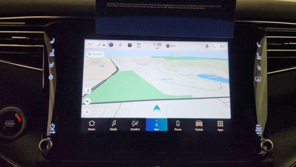 Used 2024 Jeep Wagoneer L Series II w/ Flexible Seating Group image 28