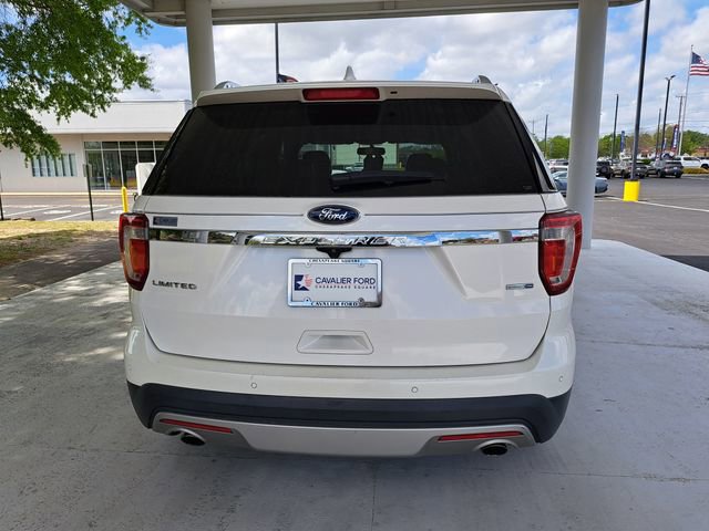 Certified 2017 Ford Explorer Limited image 3