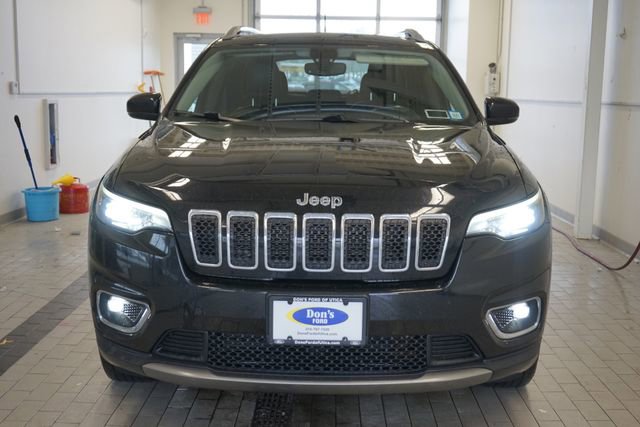 Used 2019 Jeep Cherokee Limited image 18