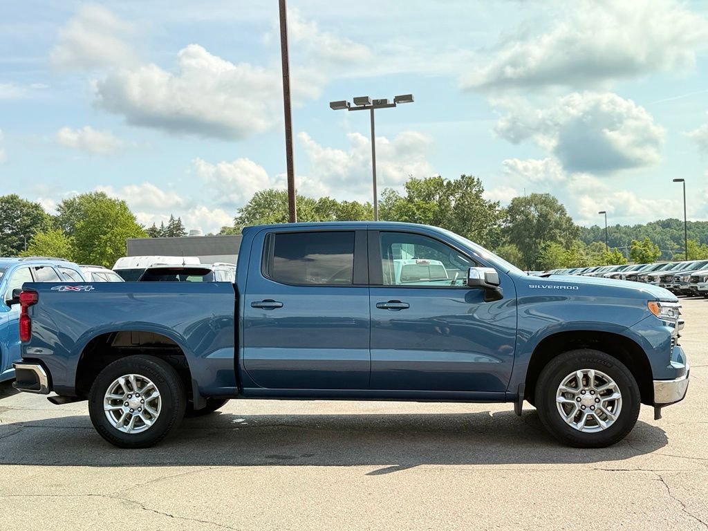 Used 2024 Chevrolet Silverado 1500 LT AWD/4WD image 26