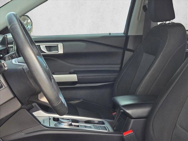Certified 2023 Ford Explorer XLT image 19