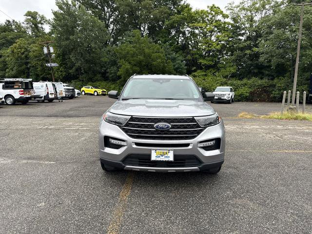 Certified 2023 Ford Explorer XLT w/ Equipment Group 202A image 6