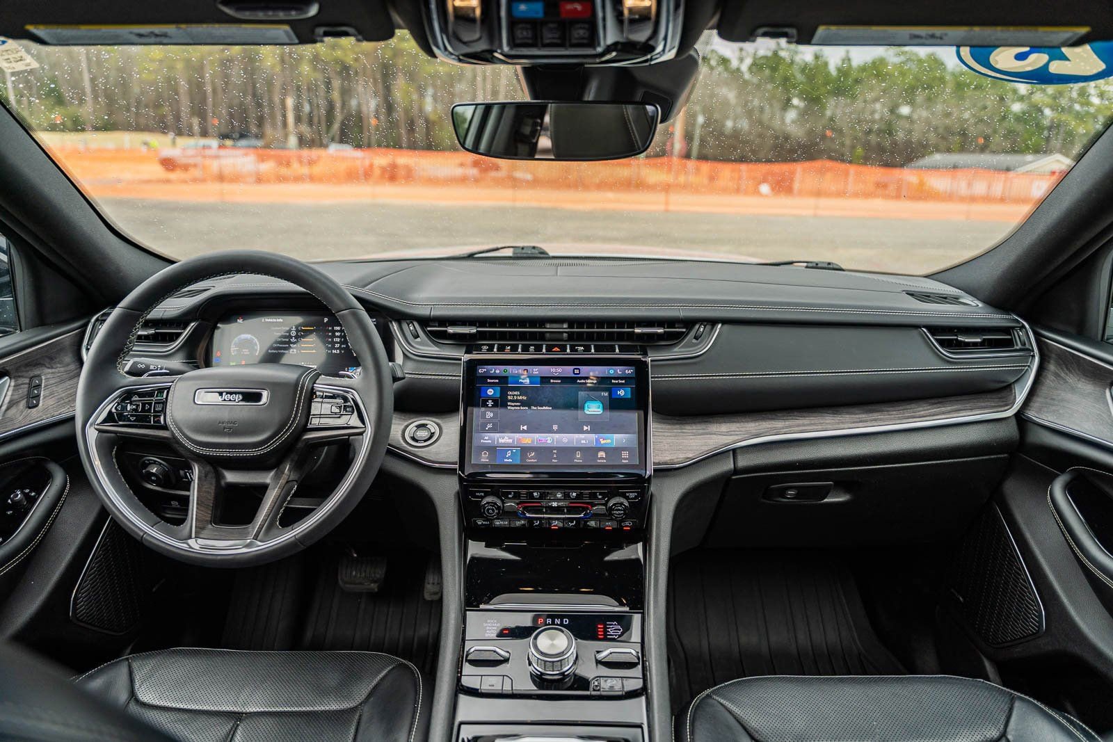 Used 2023 Jeep Grand Cherokee L Overland w/ Rear Seat Video Group I image 33