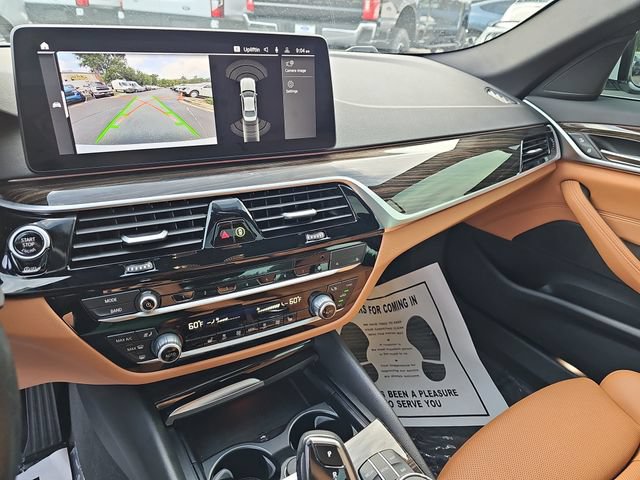 Used 2023 BMW 530i w/ Convenience Package RWD image 24