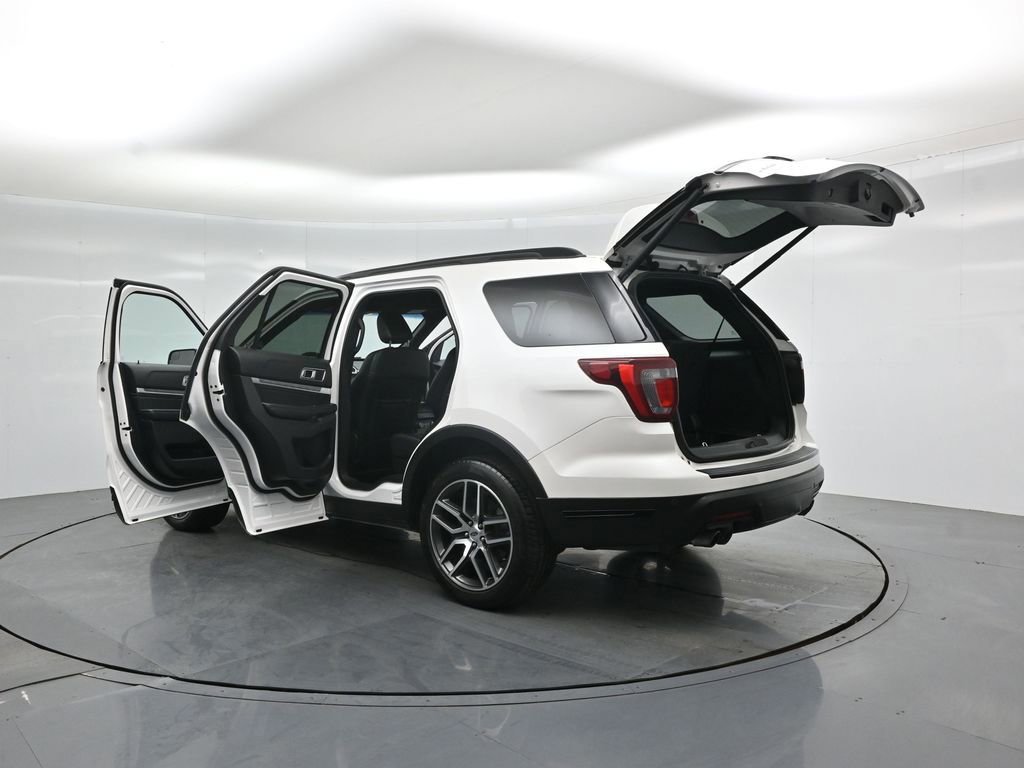 Certified 2018 Ford Explorer Sport image 57