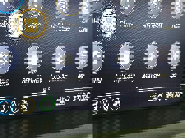 Used 2020 Chevrolet Colorado LT image 30