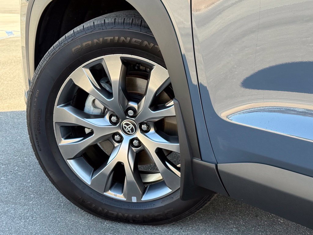 Used 2024 Toyota Grand Highlander AWD image 21