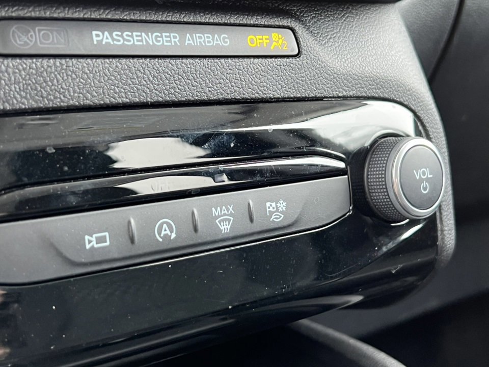 Certified 2023 Ford Escape Active w/ Tech Pack #2 image 29