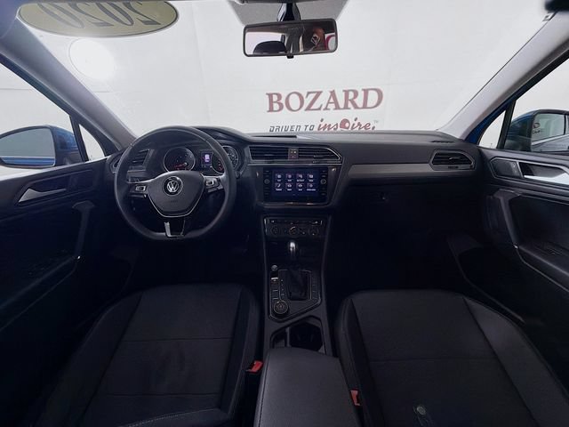 Used 2020 Volkswagen Tiguan SE AWD/4WD image 29