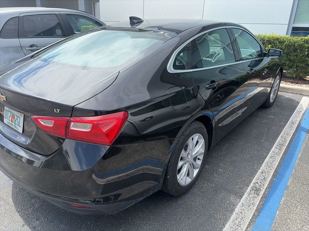 Used 2023 Chevrolet Malibu LT w/ Driver Confidence Package FWD image 2