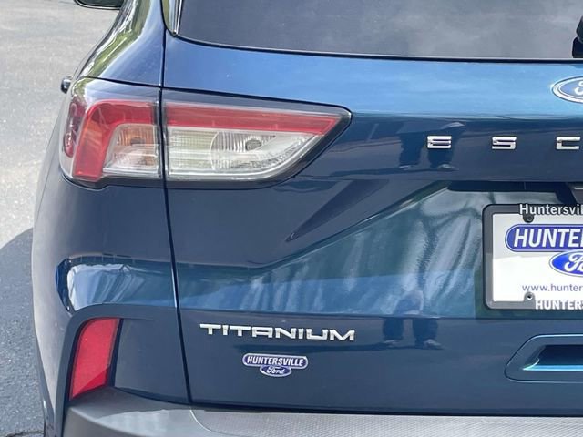 Certified 2020 Ford Escape Titanium image 34