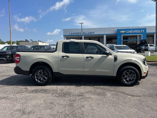 Certified 2025 Ford Maverick XLT w/ Equipment Group 302A AWD/4WD image 2