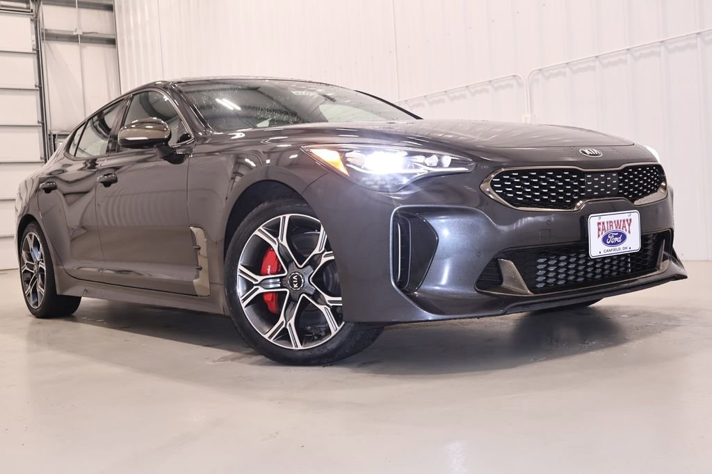 Used 2018 Kia Stinger GT1 AWD/4WD image 39