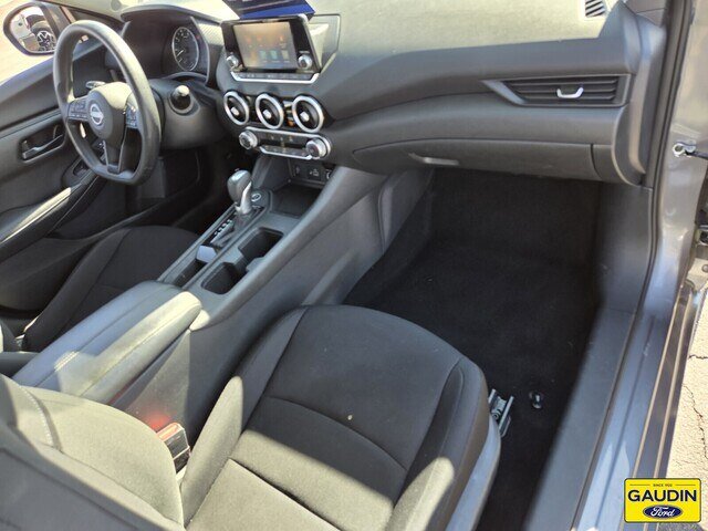 Used 2025 Nissan Sentra S FWD image 17