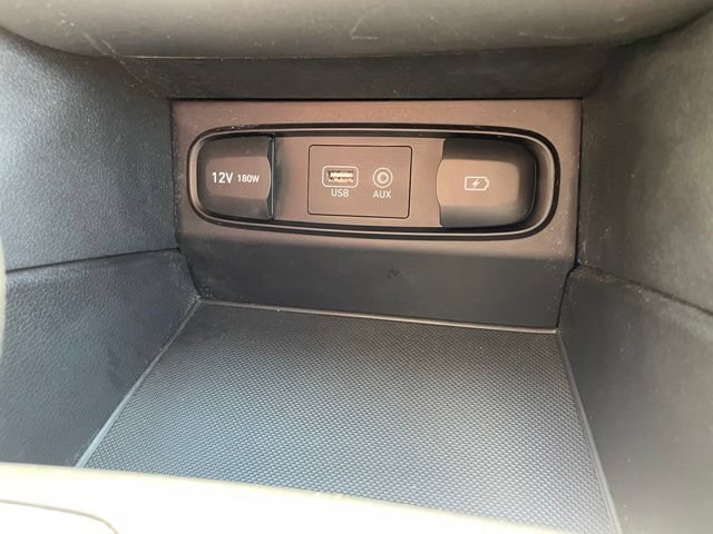 Used 2019 Hyundai Santa Fe SE AWD/4WD image 26