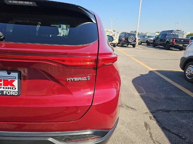 Used 2021 Toyota Venza LE AWD/4WD image 33