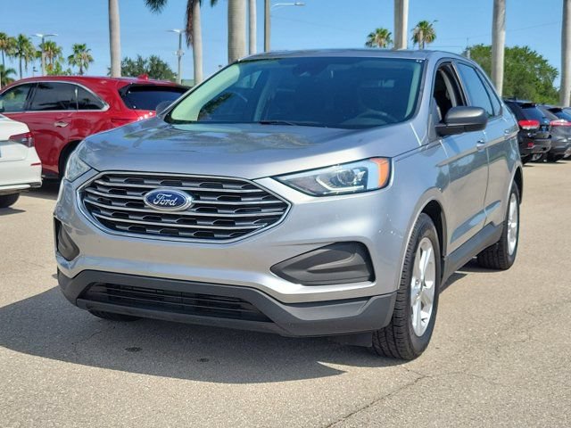 Certified 2020 Ford Edge SE FWD image 3