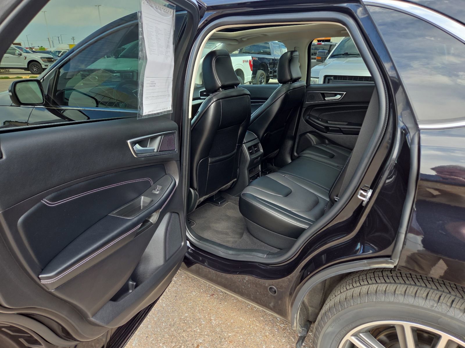 Certified 2022 Ford Edge Titanium w/ Equipment Group 301A AWD/4WD image 43