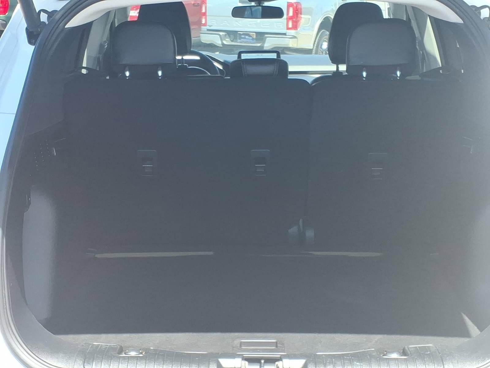 Certified 2022 Ford Escape SEL w/ Technology Package FWD image 16