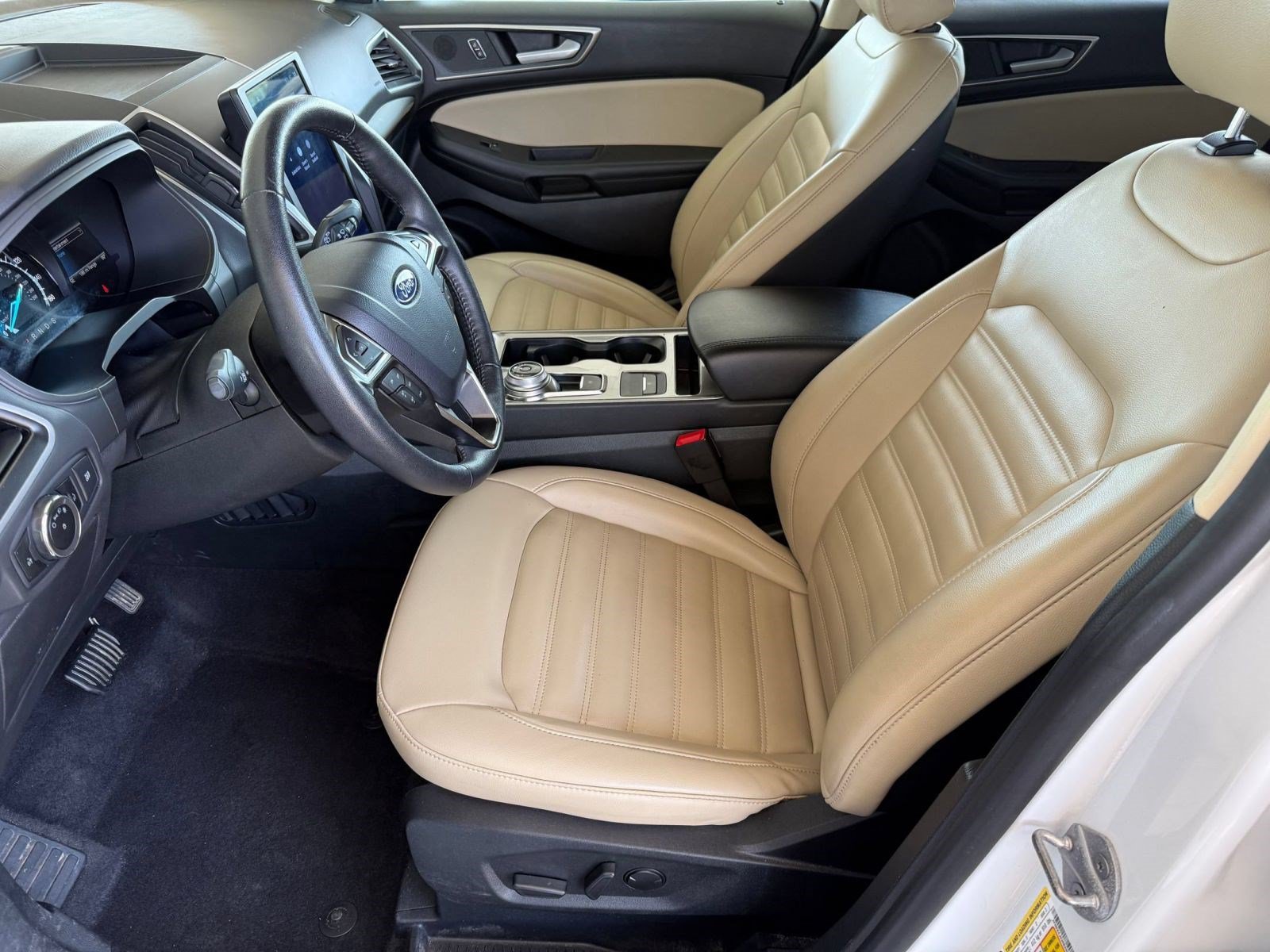 Certified 2024 Ford Edge SEL AWD/4WD image 5