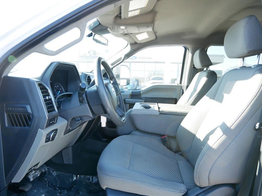 Certified 2022 Ford F250 XLT w/ XLT Value Package image 7