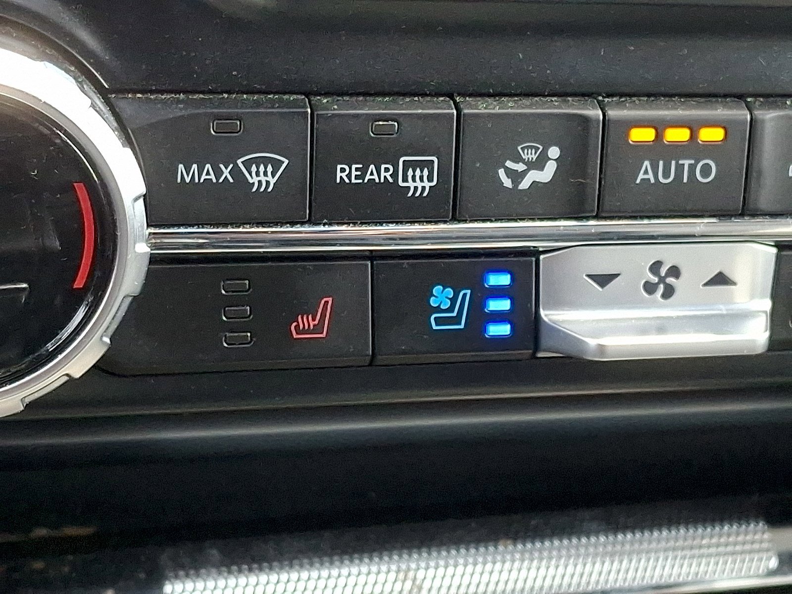 Certified 2023 Ford F150 Tremor w/ Equipment Group 402A High image 24