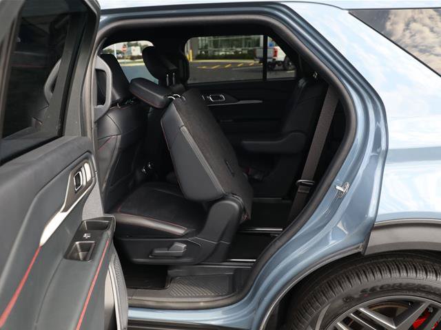 Certified 2025 Ford Explorer ST AWD/4WD image 29