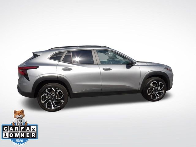 Used 2024 Chevrolet Trax RS w/ Sunroof Package image 6