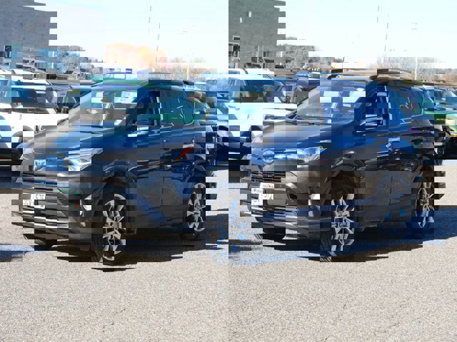 Used 2017 Toyota RAV4 Limited image 7