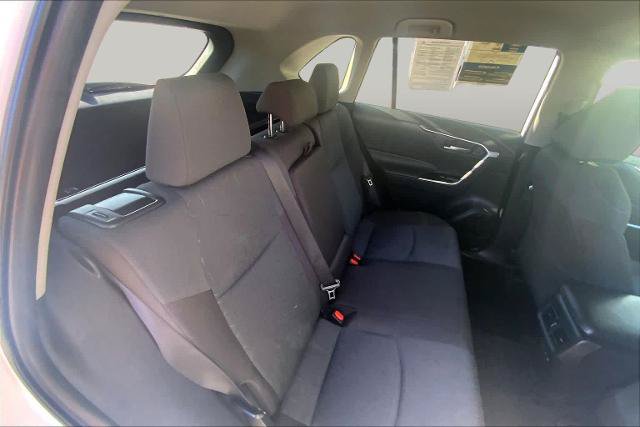 Used 2025 Toyota RAV4 XLE AWD/4WD image 20