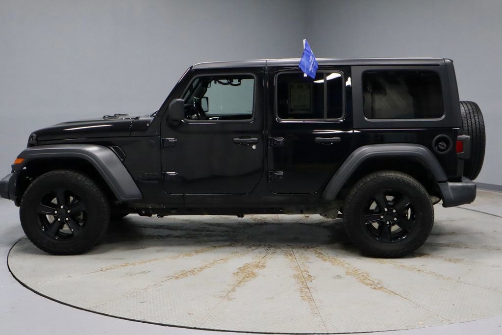 Used 2020 Jeep Wrangler Unlimited Sport AWD/4WD image 2