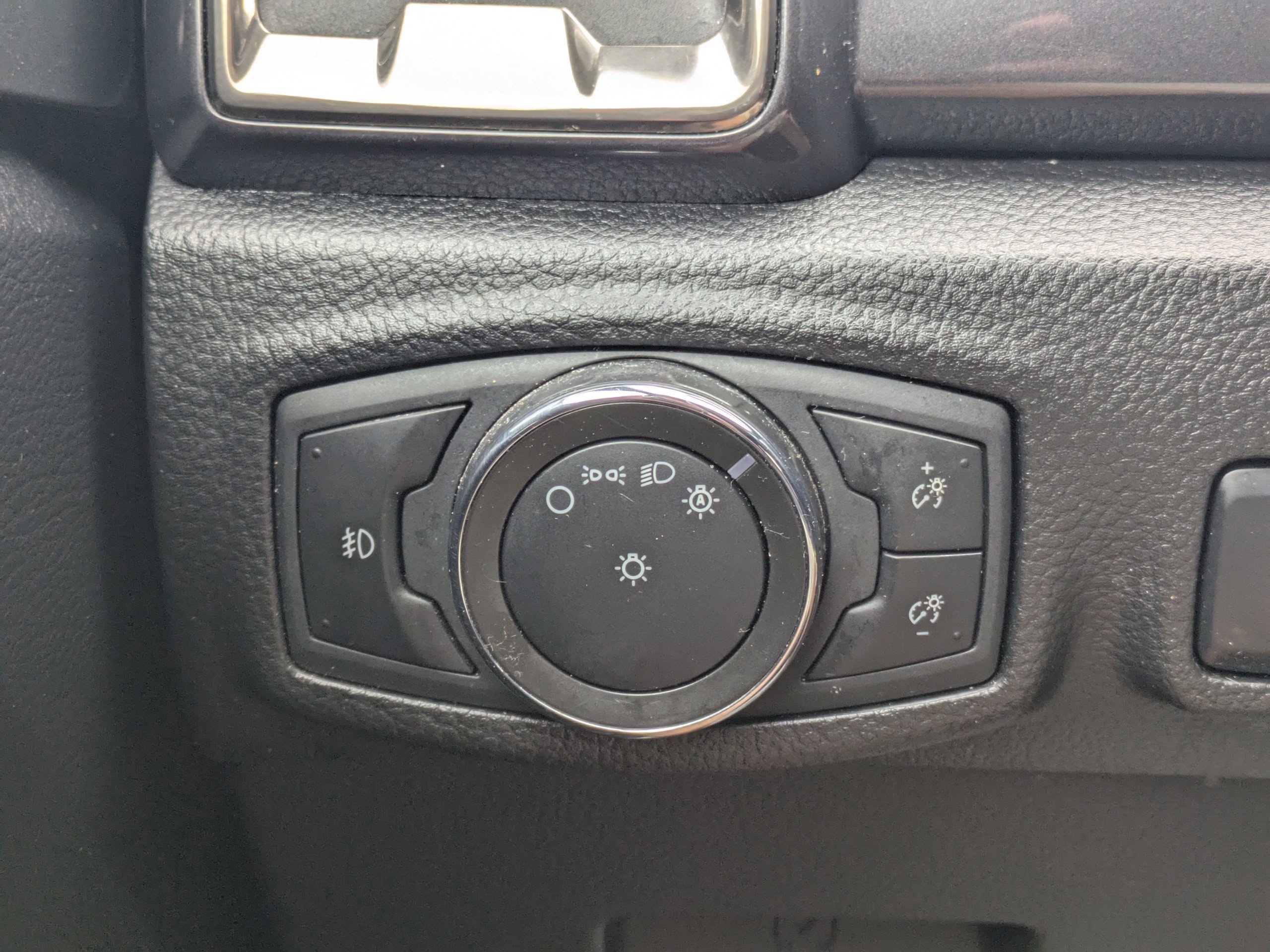 Certified 2021 Ford Ranger Lariat w/ Equipment Group 501A High image 29