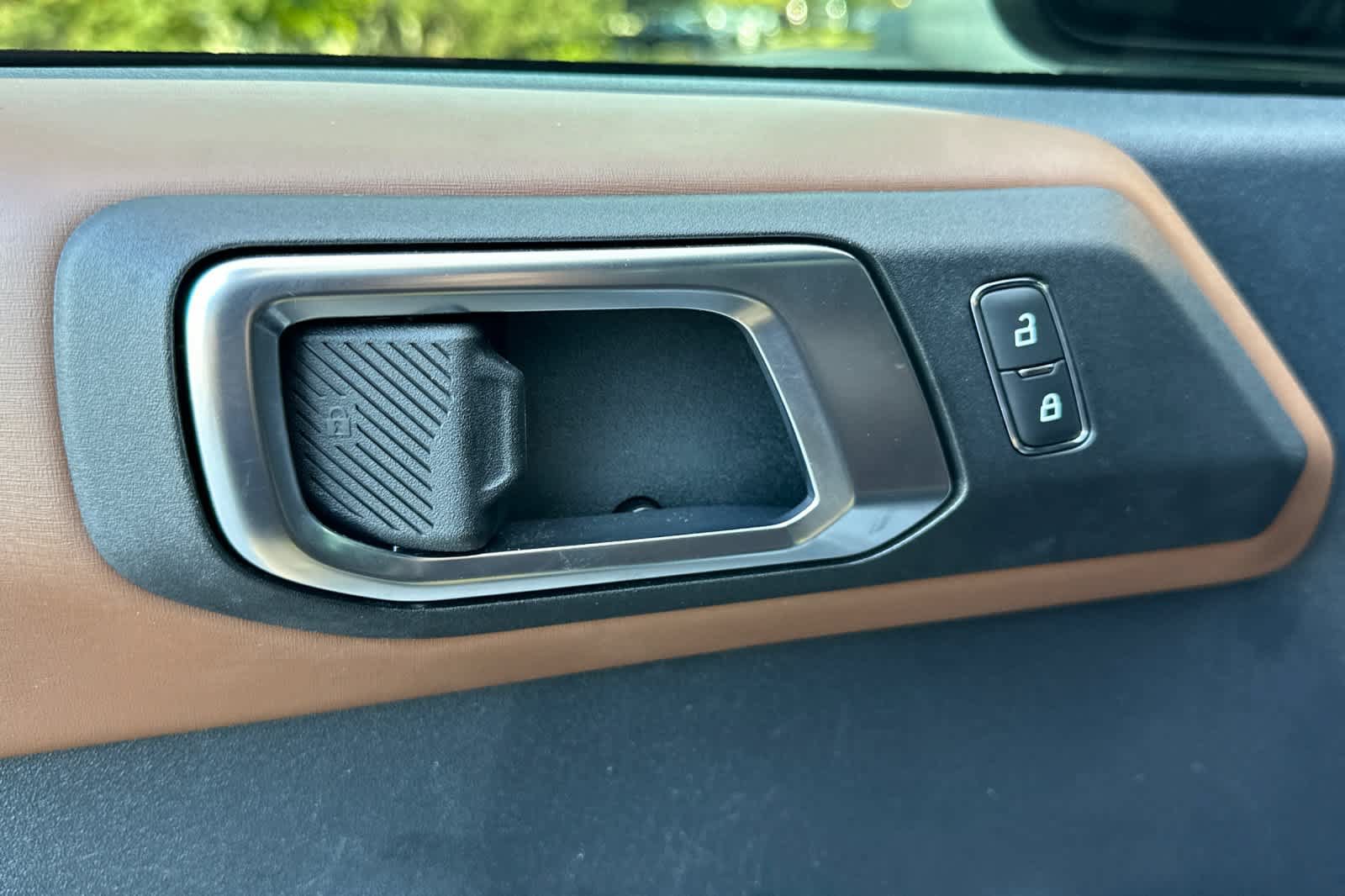 Certified 2022 Ford Bronco Outer Banks AWD/4WD image 13
