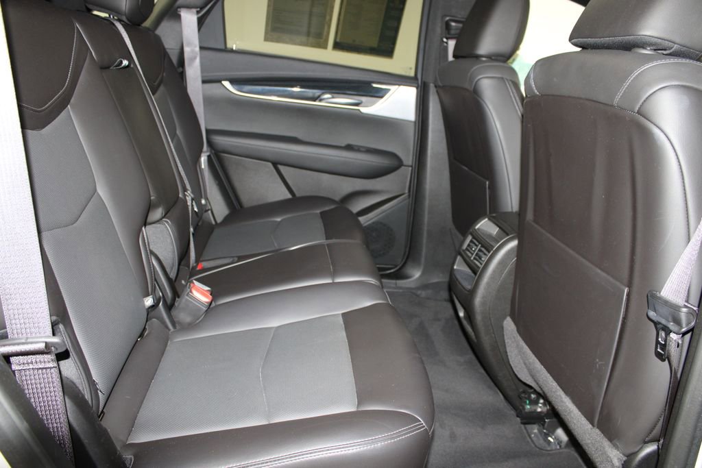 Used 2024 Cadillac XT5 Premium Luxury AWD/4WD image 31