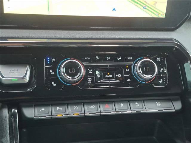 Used 2023 GMC Sierra 1500 AT4 w/ AT4 Premium Package AWD/4WD image 14