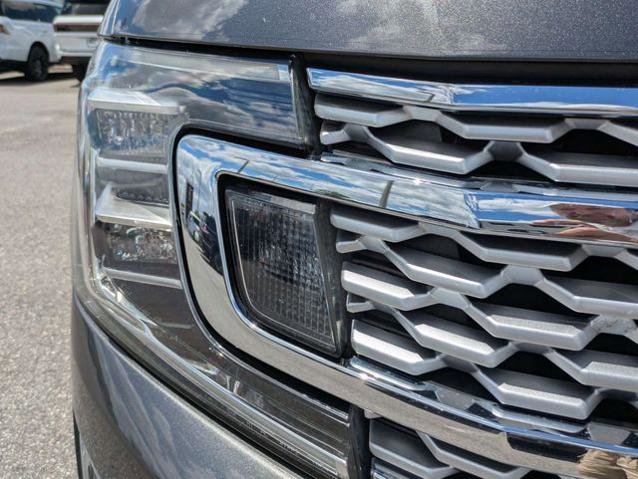 Certified 2018 Ford Expedition Platinum RWD image 10