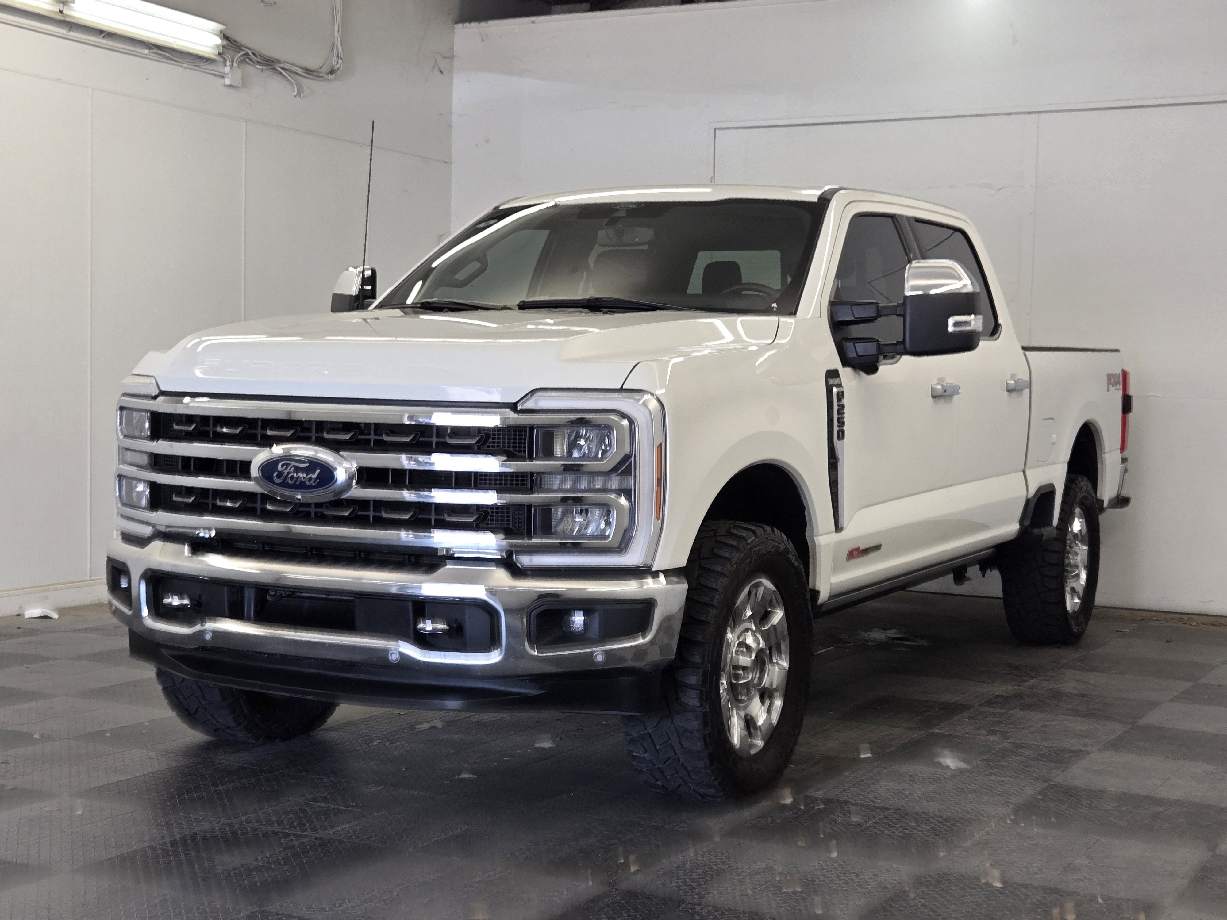 Certified 2024 Ford F250 King Ranch w/ Chrome Package AWD/4WD image 4